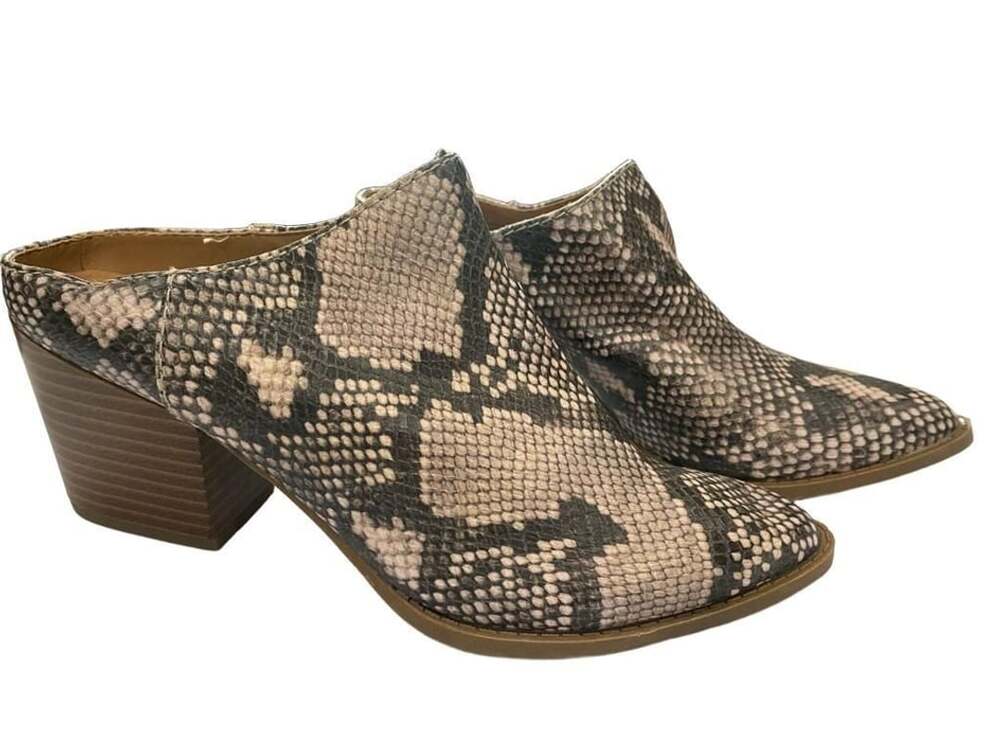 Dolce Vita Mules Size 6.5 Snake Print Block Heel Pointed Toe Slip On